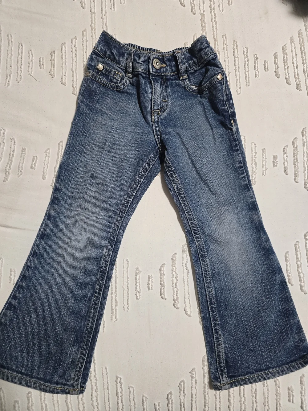 OshKosh B'gosh Girls 3T Bootcut Jeans Elastic Waist Medium Wash Denim